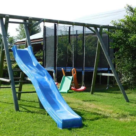 Blankhof 1 Apartman *
